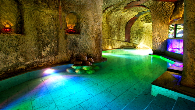 日本百景に囲まれた洞窟風呂の宿 百楽荘 能登九十九湾の写真